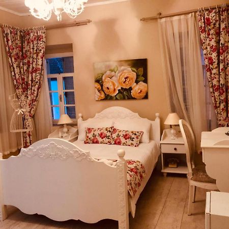 The White Hotel Alacati Exterior foto