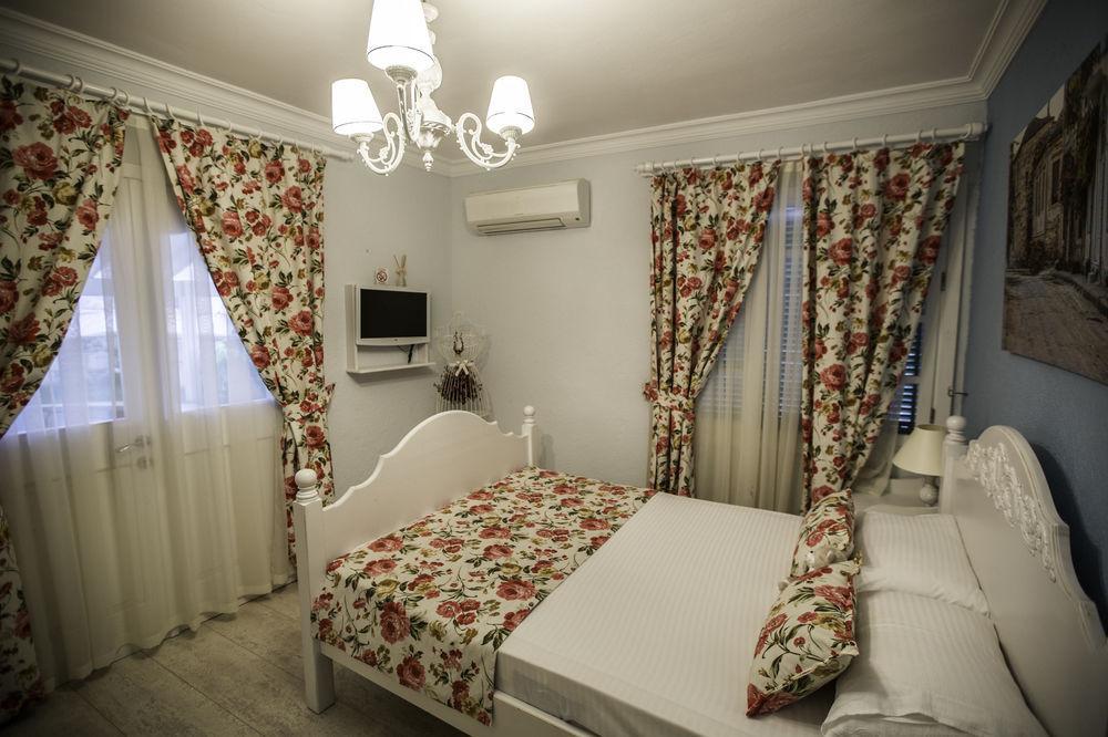 The White Hotel Alacati Exterior foto