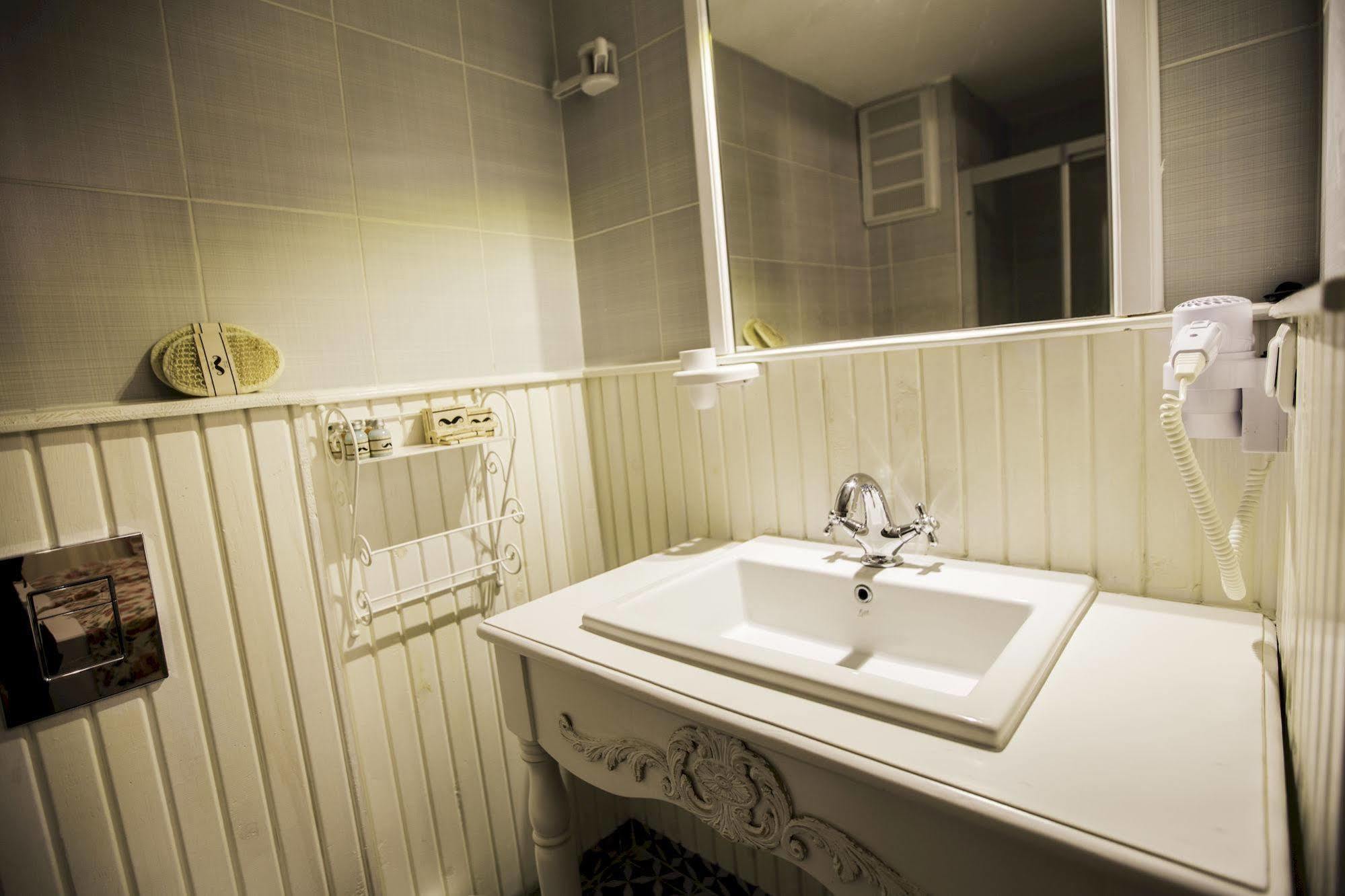 The White Hotel Alacati Exterior foto